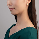 진선인 후프 귀걸이 골드 버메일 - 스몰  Zhen Shan Ren Wondrous Words Earrings Small Hoops in Gold Vermeil