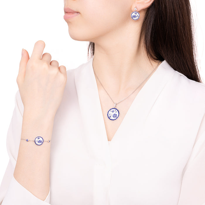 푸른연꽃 귀걸이 Blue and White Lotus Earrings